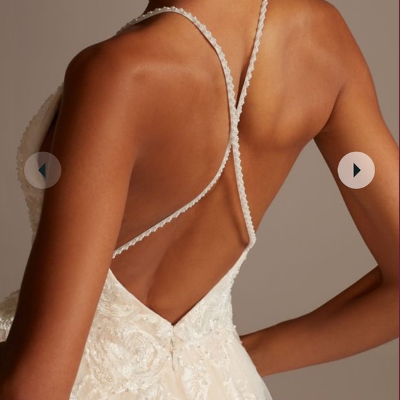 David’s Bridal Wedding Dress - Picture 3 of 4